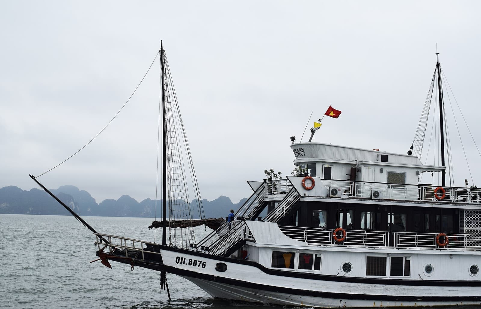 Tam giác vàng Bắc Bộ 4 ngày 3 đêm: Hà Nội – Ninh Bình – Hạ Long